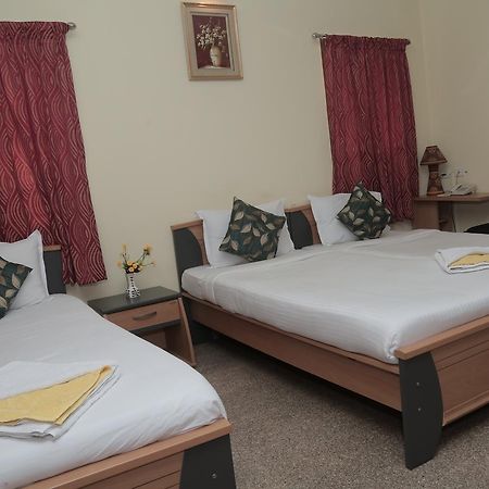 Bed and Breakfast Orchid Serenity Chennai Exterior foto