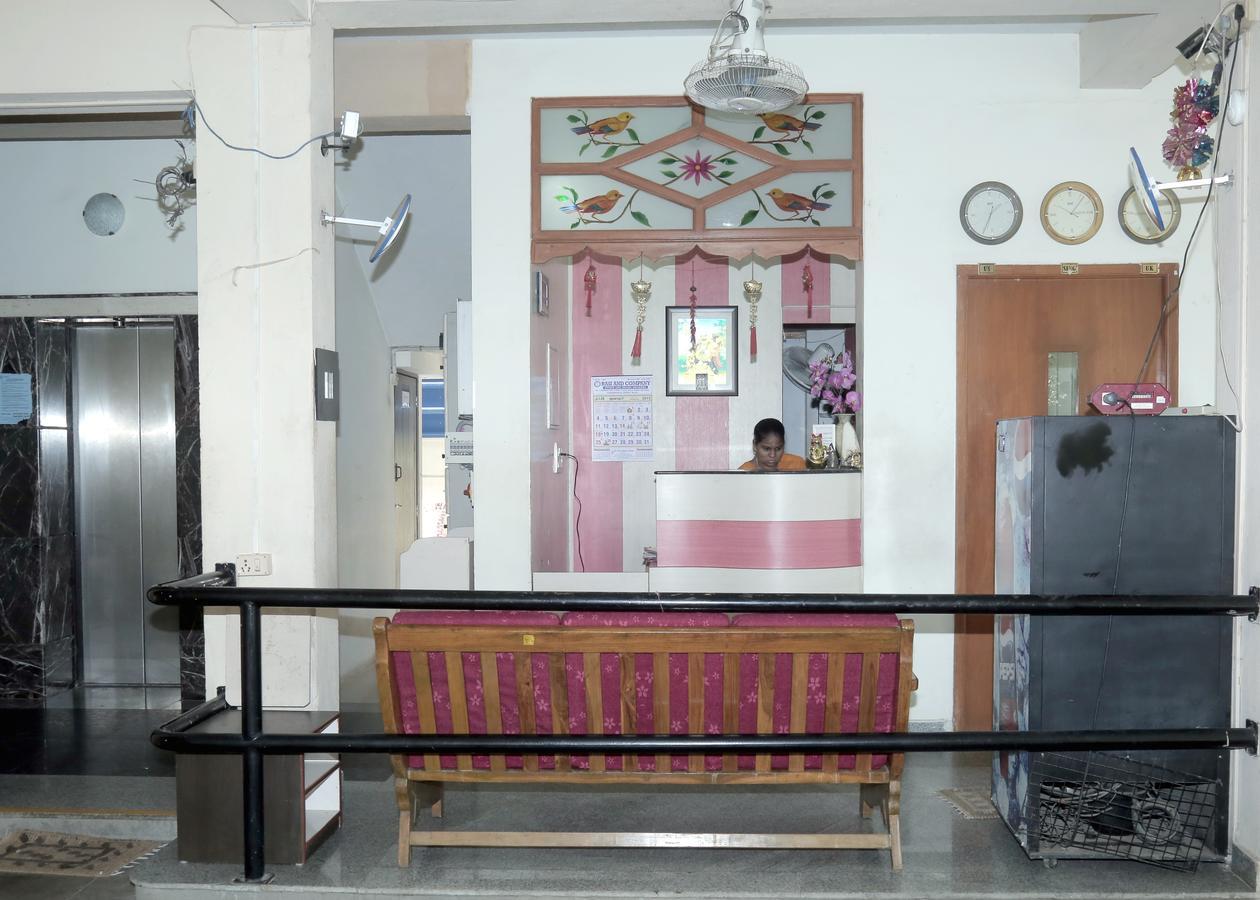 Bed and Breakfast Orchid Serenity Chennai Exterior foto