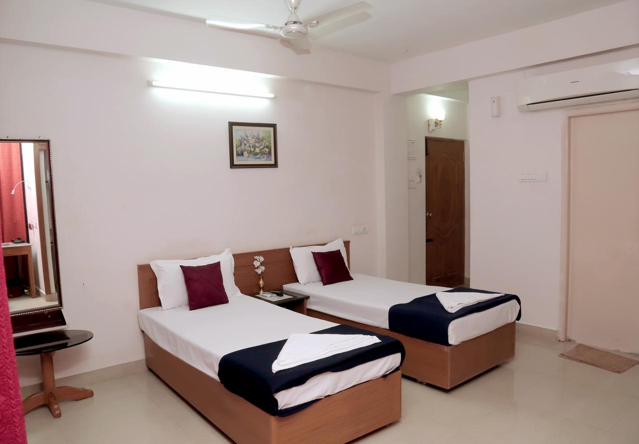 Bed and Breakfast Orchid Serenity Chennai Exterior foto